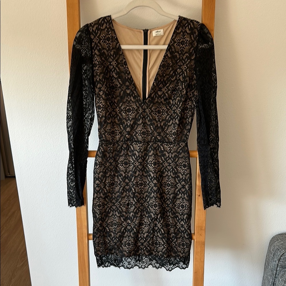 Wilfred Lace Mini Dress